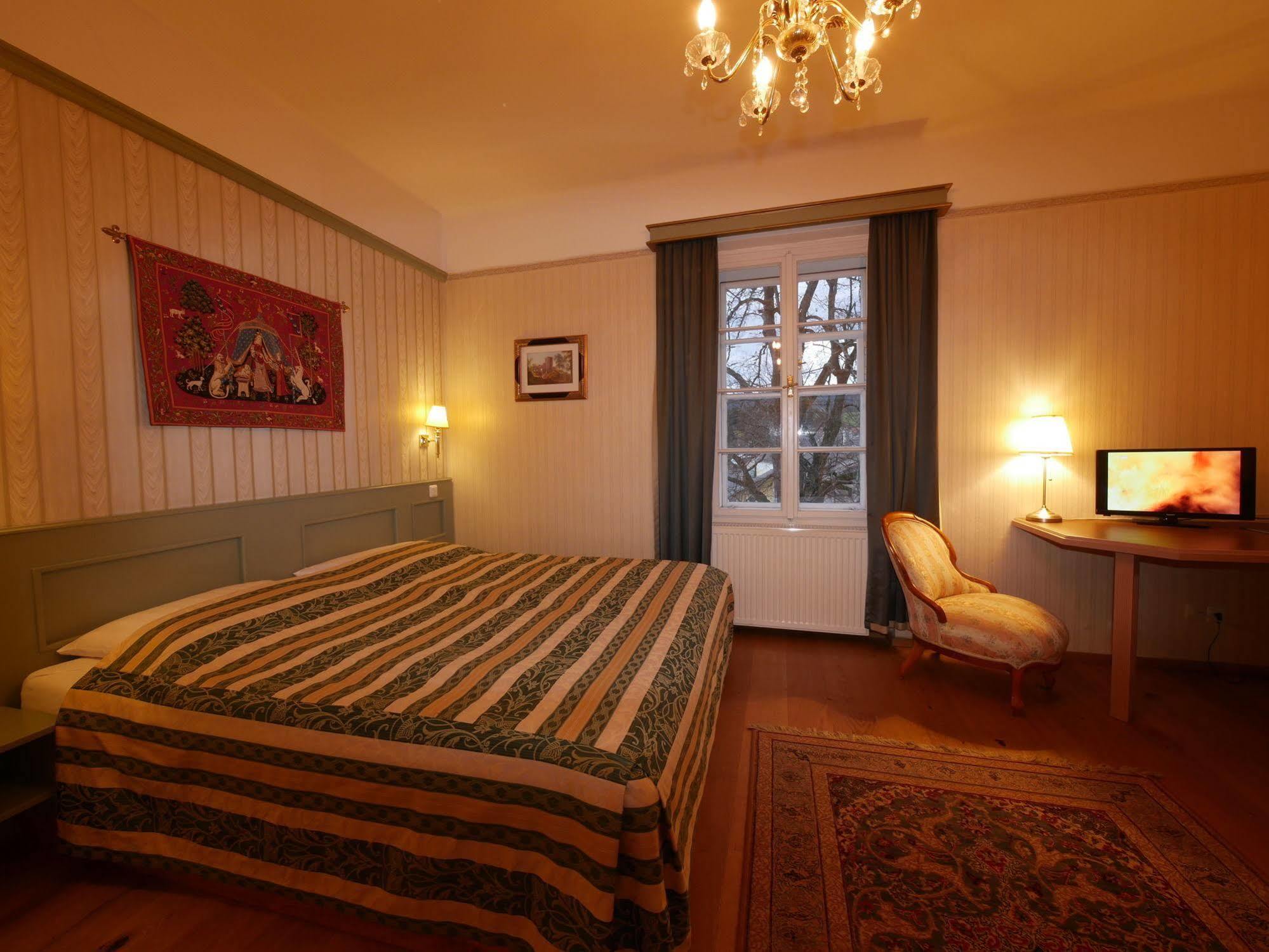 Schlosshotel Zamek Zdíkov Екстериор снимка