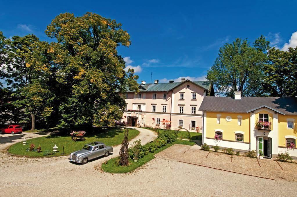 Schlosshotel Zamek Zdíkov Екстериор снимка